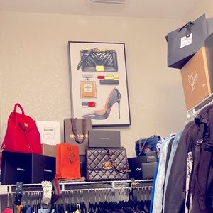 Meet your Posher, Nelli